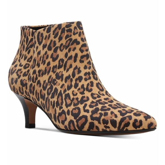 clarks leopard boots